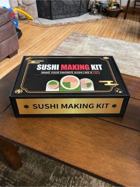 Sushi Making Kit - Black and Gold